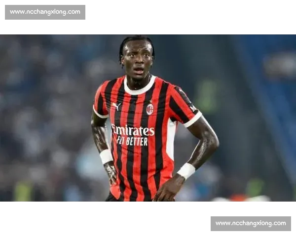 贝西克塔斯 500 万欧年薪锁定亚伯拉罕,转会今日完成